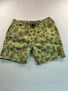 Limited Edition Qilo Camouflage Drawstring Shorts - Green Camo